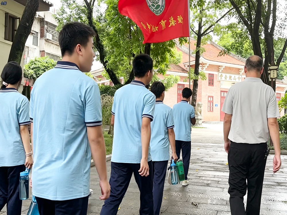 荆州专管不听话孩子的学校具体位置在哪?本地寄宿素质培育机构测评